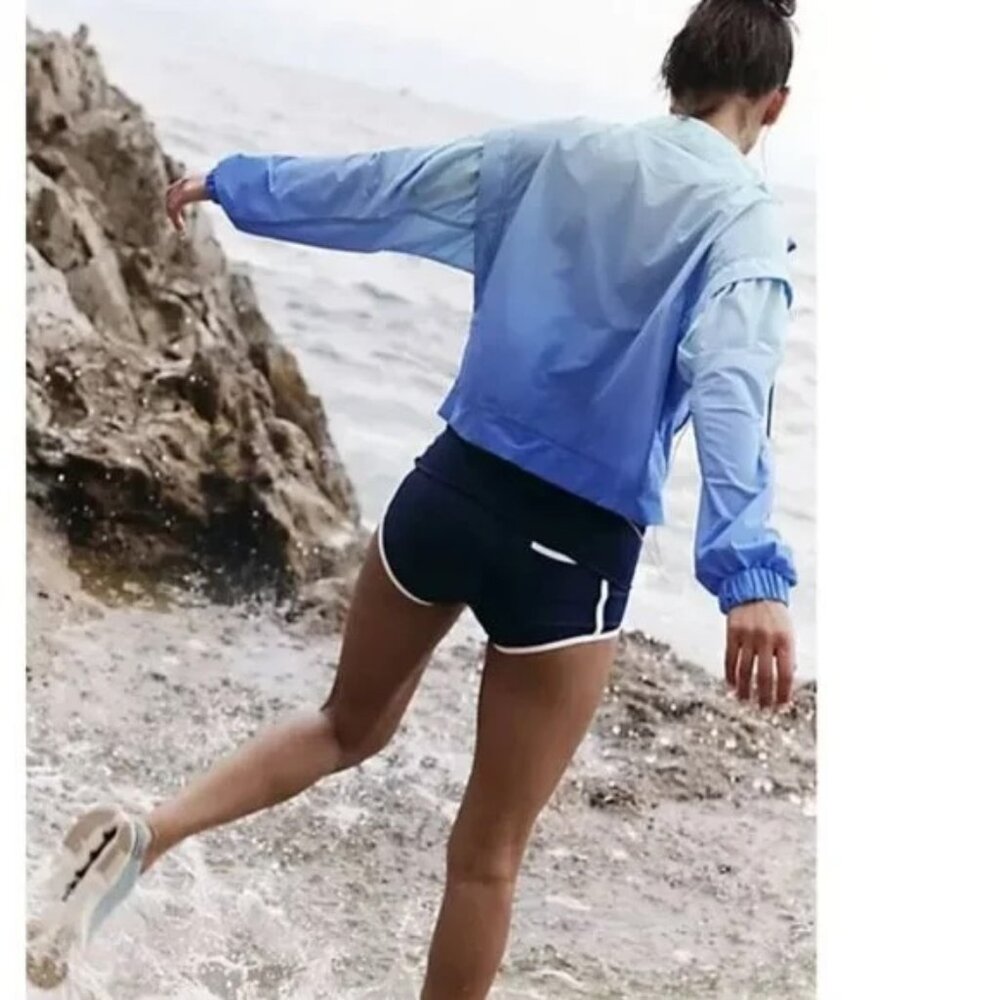 Free People Movement Backspin Quarter Zip Ombre Blue Pullover Jacket Active - Picture 2 of 9